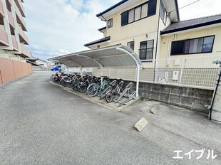 モントーレヒルズ東櫛原の物件外観写真